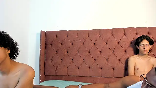 Snapshot of jony_honey chatting on 10/01/25, 01:17 jony honey online show from 10/01/25, 01:17