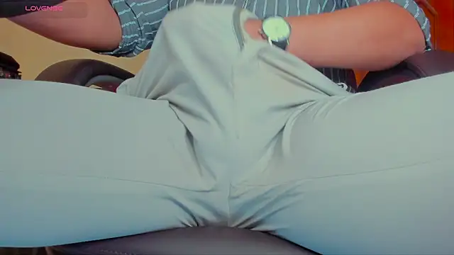 MrLonely02 online show from 01/18/25, 12:46