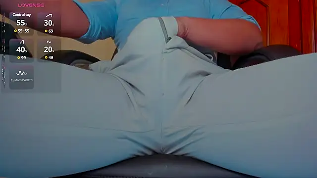 MrLonely02 online show from 02/20/25, 01:08