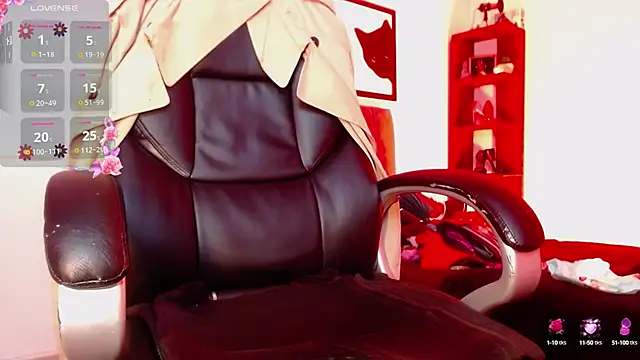 VictoriaMontero30000 online show from 02/17/25, 12:21