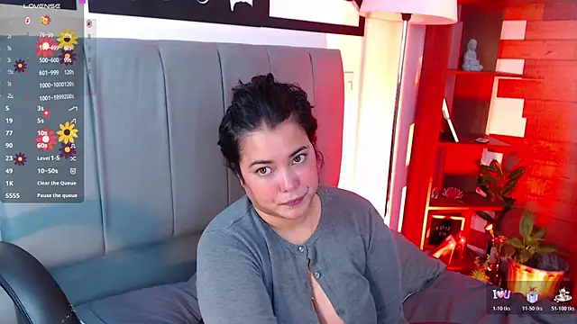 VictoriaMontero30000 online show from 12/20/25, 03:13