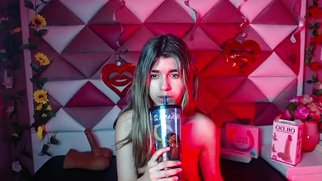 Snapshot of NahomiConnor_ chatting on 03/21/25, 01:12 NahomiConnor online show from 03/21/25, 01:12