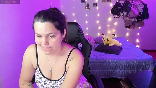 Sabrina Hall  online show from 12/29/24, 06:24