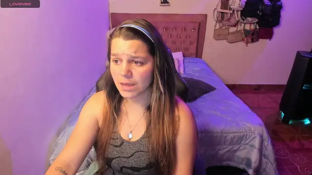 Sabrina Hall  online show from 03/01/25, 06:00