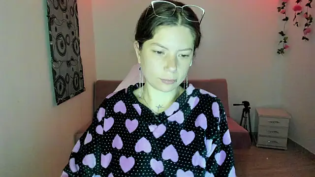 Snapshot of Susana_garcia_ chatting on 03/03/25, 12:48 Susana garcia online show from 03/03/25, 12:48