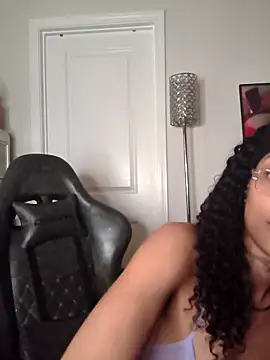butterflybootyy online show from 05/19/26, 01:56