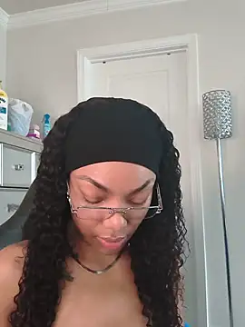 butterflybootyy online show from 05/22/26, 02:55