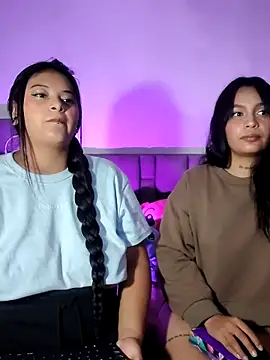 Snapshot of DesthNick1 chatting on 09/20/25, 04:46 DesthNick1 online show from 09/20/25, 04:46