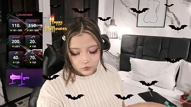 Teen sofia  online show from 10/28/25, 04:16