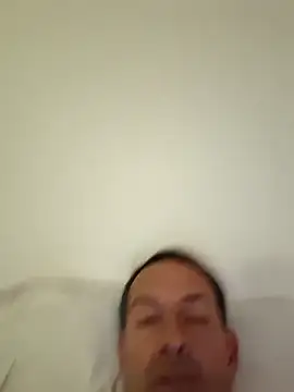 Snapshot of bagoulo chatting on 09/28/25, 07:19 bagoulo online show from 09/28/25, 07:19