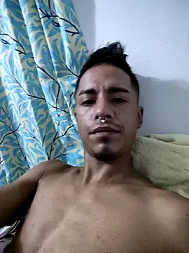 Snapshot of Mowgli_FFun chatting on 11/05/25, 09:59 Mowgli FFun online show from 11/05/25, 09:59