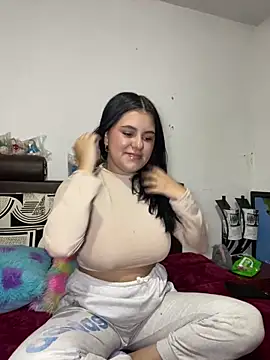 emiliaharper408 online show from 01/24/25, 02:28