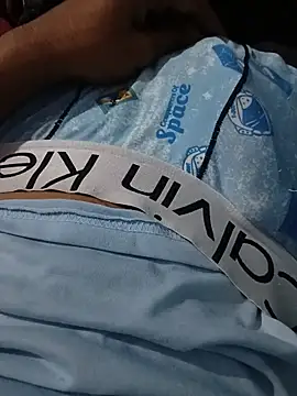 HotPrism439 online show from 11/02/25, 08:33