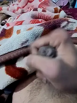 HotPrism439 online show from 11/20/25, 05:45