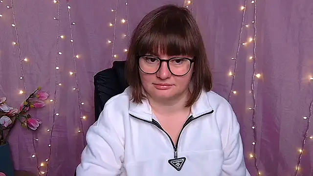 ZannaDreil online show from 03/02/26, 07:10