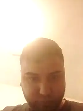 Snapshot of SINUECASTILLO chatting on 12/09/24, 10:00 SINUECASTILLO online show from 12/09/24, 10:00