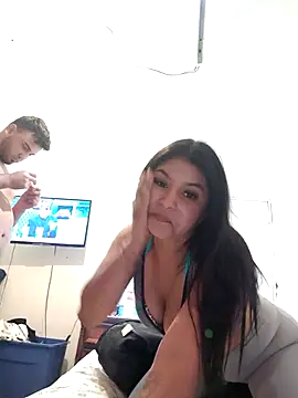 Snapshot of SINUECASTILLO chatting on 12/11/24, 09:52 SINUECASTILLO online show from 12/11/24, 09:52