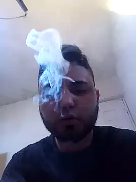 Snapshot of SINUECASTILLO chatting on 01/28/25, 04:39 SINUECASTILLO online show from 01/28/25, 04:39