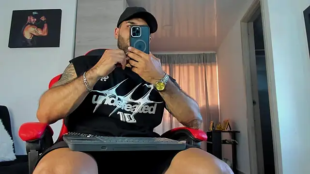 Snapshot of SamirHazard97 chatting on 07/15/26, 10:48 SamirHazard97 online show from 07/15/26, 10:48