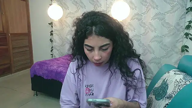 Mya paris online show from 12/13/24, 12:42