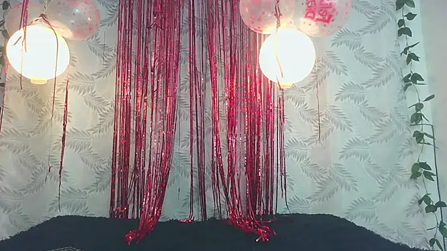 Mya paris online show from 02/15/25, 05:41