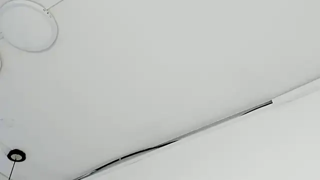 Snapshot of melody_suarez chatting on 02/26/25, 10:53 melody suarez online show from 02/26/25, 10:53