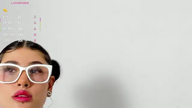 Snapshot of melody_suarez chatting on 03/08/25, 08:03 melody suarez online show from 03/08/25, 08:03