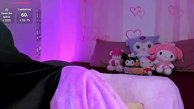 Snapshot of melody_suarez chatting on 10/19/25, 10:54 melody suarez online show from 10/19/25, 10:54