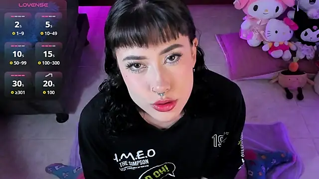 Snapshot of melody_suarez chatting on 10/29/25, 10:22 melody suarez online show from 10/29/25, 10:22