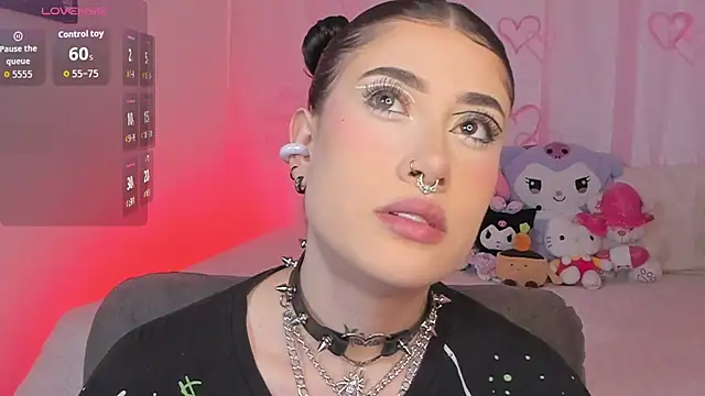 Snapshot of melody_suarez chatting on 11/08/25, 10:52 melody suarez online show from 11/08/25, 10:52