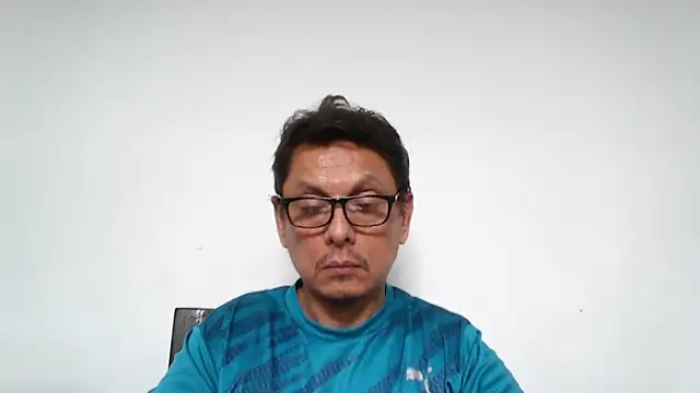 Snapshot of MarcusKelvin chatting on 04/27/26, 03:32 MarcusKelvin online show from 04/27/26, 03:32
