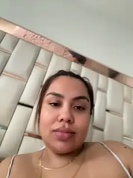 valeria2019hot online show from 04/10/26, 06:12