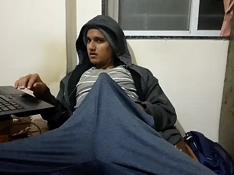 Jonrobinso online show from 12/16/25, 03:17