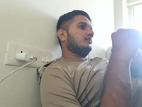 Snapshot of Jonrobinso chatting on 06/19/26, 11:36 Jonrobinso online show from 06/19/26, 11:36