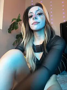 Snapshot of gorexchid chatting on 10/30/25, 07:21 gorexchid online show from 10/30/25, 07:21