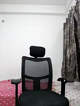 sanaya baby online show from 02/14/26, 06:48