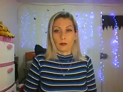 Snapshot of alixia81 chatting on 02/12/25, 10:37 alixia81 online show from 02/12/25, 10:37