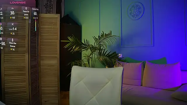 Belle Via online show from 10/22/25, 03:12