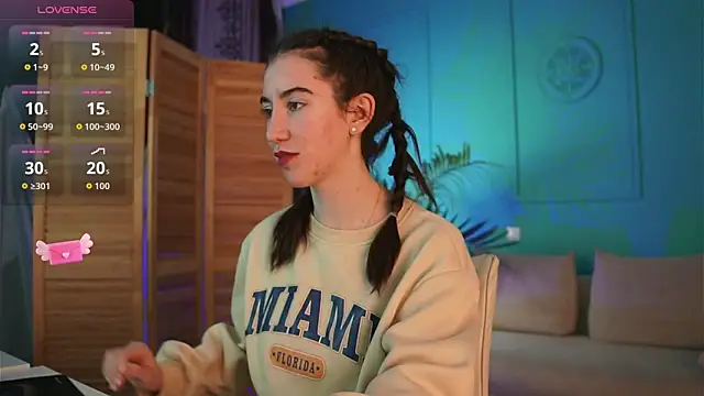 Belle Via online show from 11/27/25, 05:48