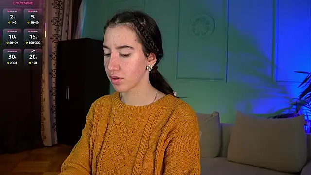 Belle Via online show from 03/04/26, 12:33