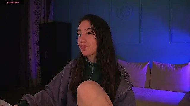 Belle Via online show from 04/15/26, 08:20