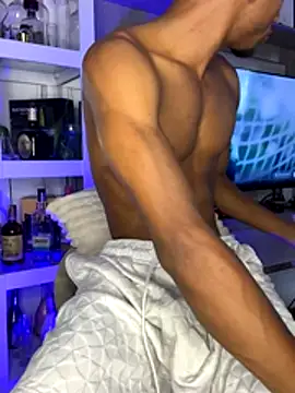 AaronCruz  online show from 10/23/25, 02:27