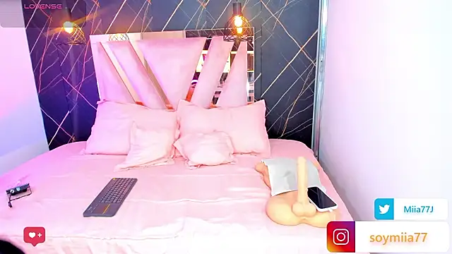 Miia77  online show from 03/09/26, 02:26