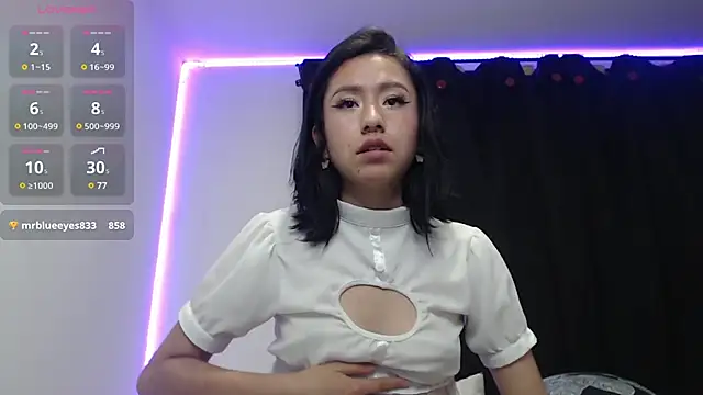 Snapshot of Anne_Nicholson chatting on 01/12/25, 03:07 Anne Nicholson online show from 01/12/25, 03:07