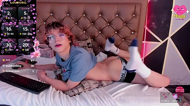 Snapshot of Max_lover1 chatting on 01/23/25, 06:03 Max lover1 online show from 01/23/25, 06:03