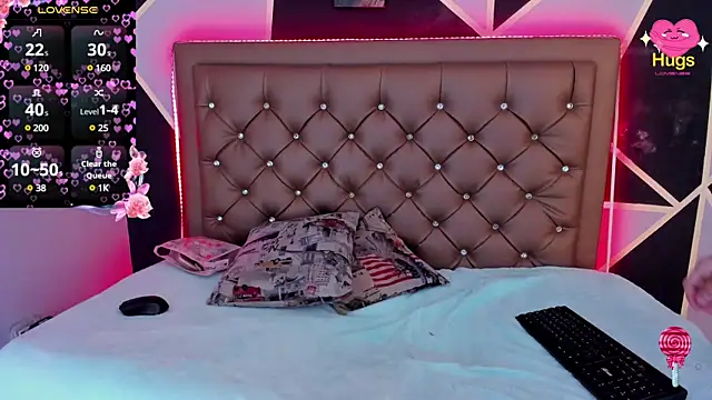 Snapshot of Max_lover1 chatting on 01/24/25, 02:51 Max lover1 online show from 01/24/25, 02:51