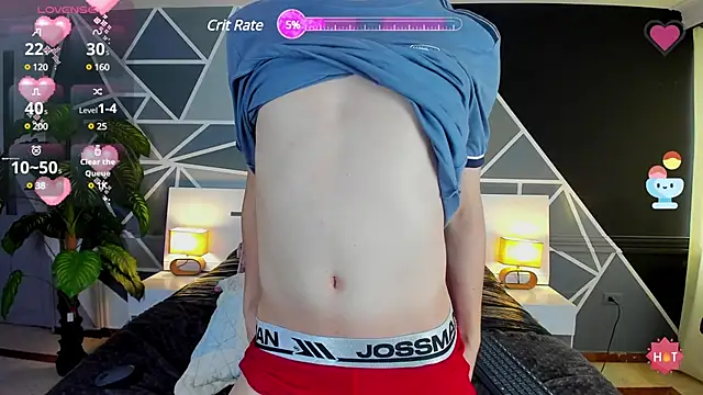 Snapshot of Max_lover1 chatting on 03/13/25, 08:00 Max lover1 online show from 03/13/25, 08:00