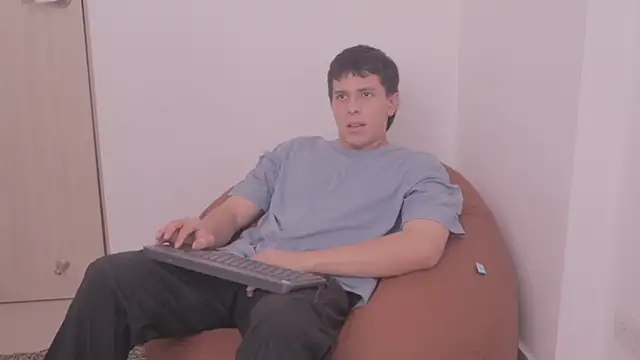 Tony Hoffa online show from 03/11/25, 07:03