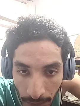 Snapshot of nskgenz chatting on 09/18/25, 11:56 nskgenz online show from 09/18/25, 11:56