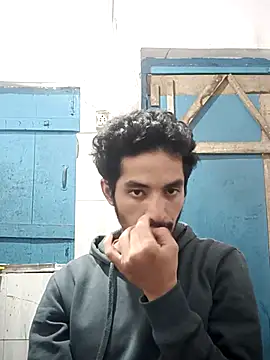 Snapshot of nskgenz chatting on 10/12/25, 04:44 nskgenz online show from 10/12/25, 04:44